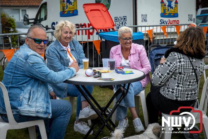 ’t Harde kleurt oranje, gezelligheid op z’n best tijdens Koningsdag 2026! - &copy; NWVFoto.nl